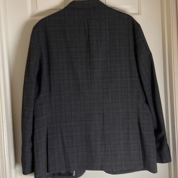 EUC Kenneth Cole 48 R AWEARNESS plaid blazer - Picture 2 of 6